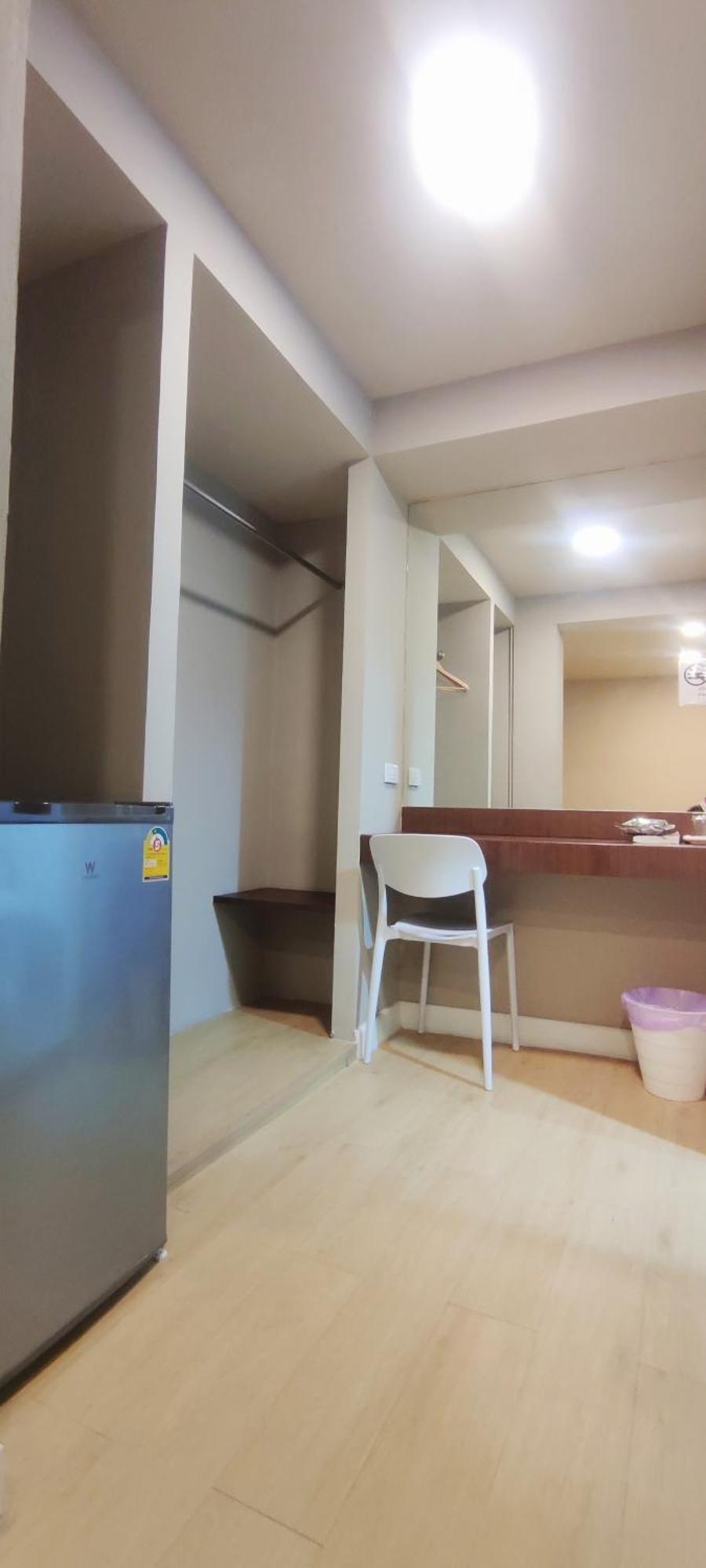 The Sea Bangsaen Hotel Bagian luar foto